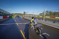 donington-no-limits-trackday;donington-park-photographs;donington-trackday-photographs;no-limits-trackdays;peter-wileman-photography;trackday-digital-images;trackday-photos